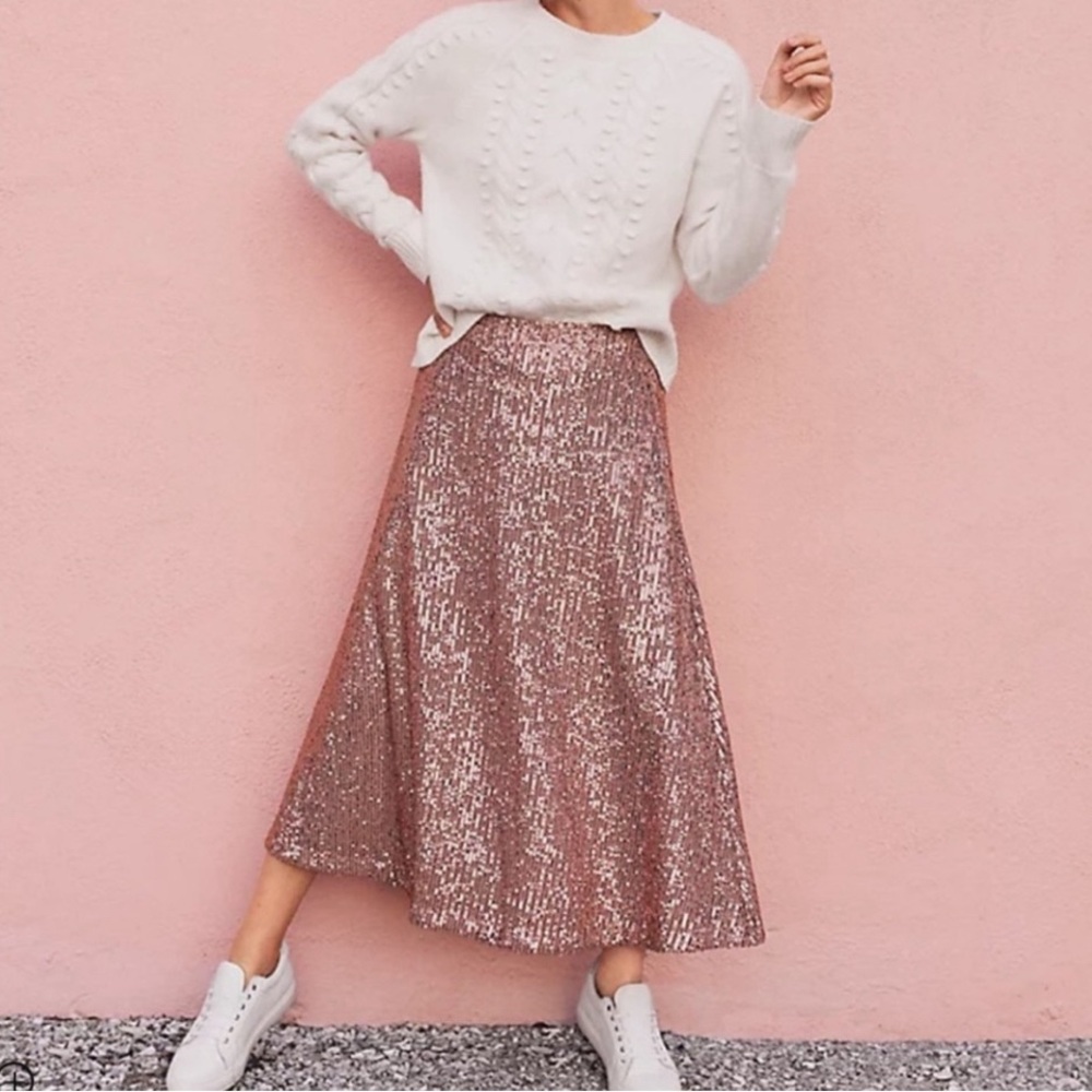 Ann Taylor A line sequin skirt. NWT. pink champagne color size 16W.